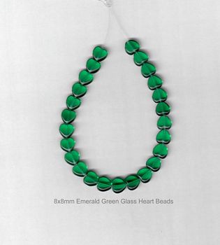 (image for) Emerald green Glass Heart shaped beads